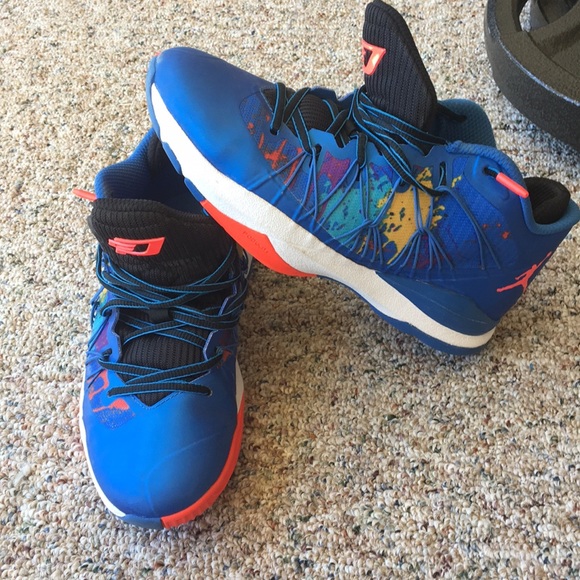 Men’s like new Nike CP3’s - Picture 2 of 5